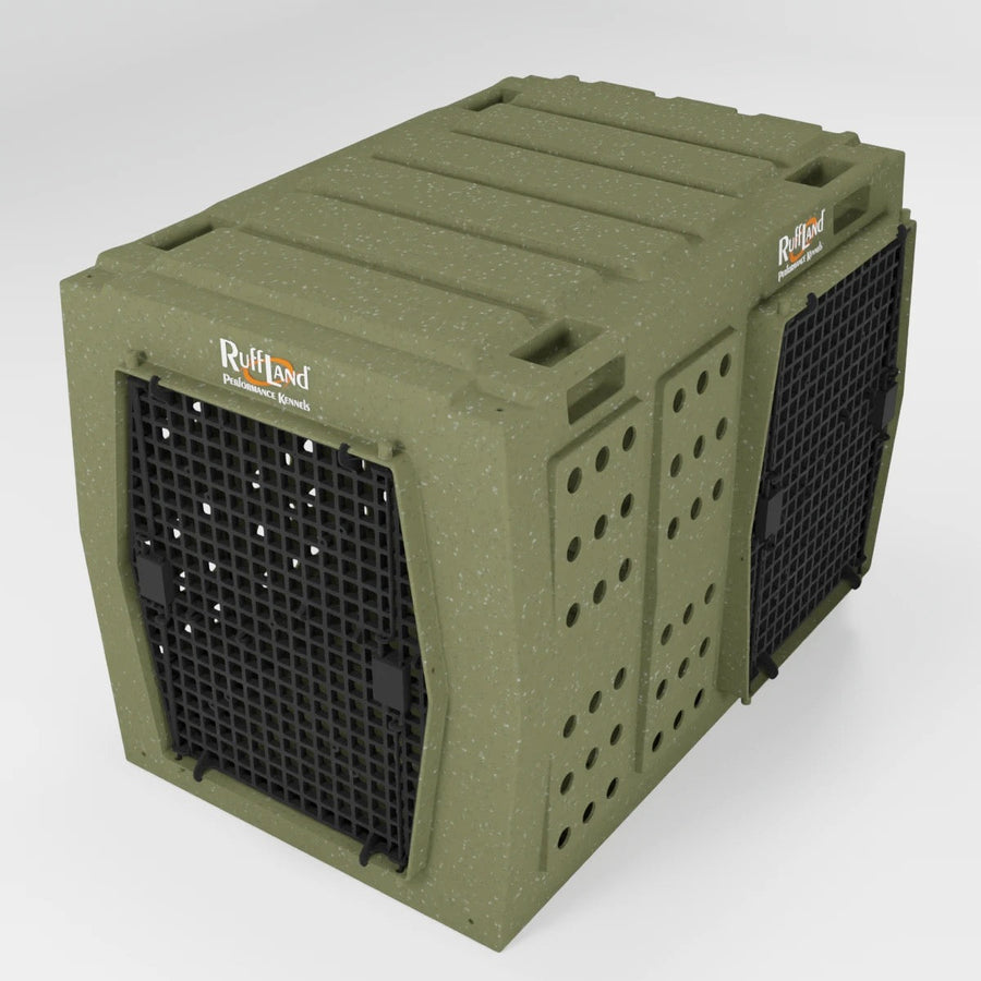 Titan RuffLand Kennel