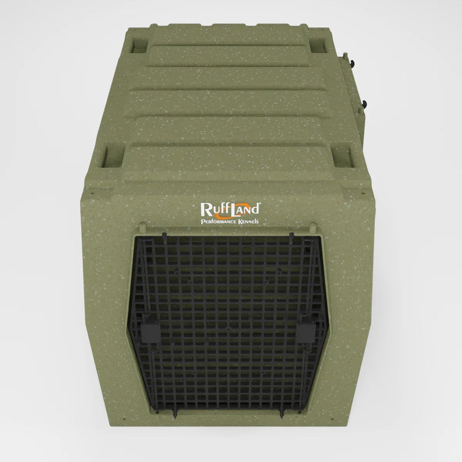 Titan RuffLand Kennel